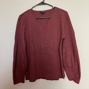 Carlisle Collection V Neck Herringbone Long Sleeve Side Zip Top